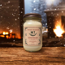 Load image into Gallery viewer, Seasonal Tallow Candles